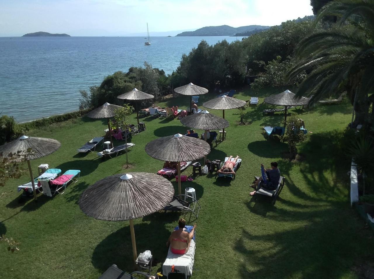 Angeliki Beach Hotel Megáli Ámosz Kültér fotó